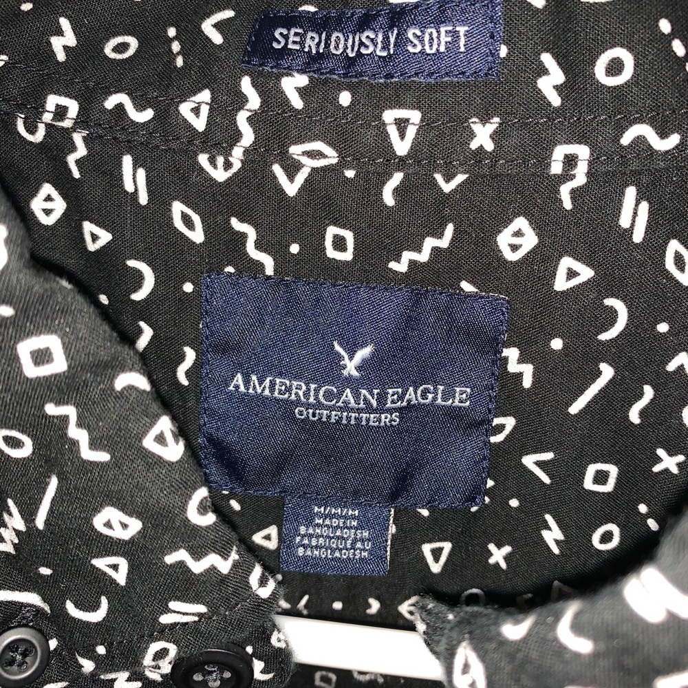 Button down patterned shirt - Picture 3 of 3